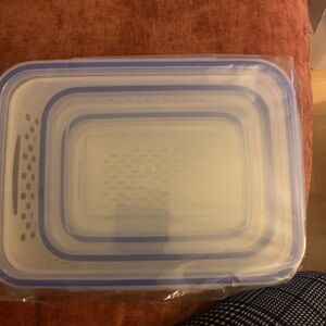 Amazon Blue and White Food Storage Containers